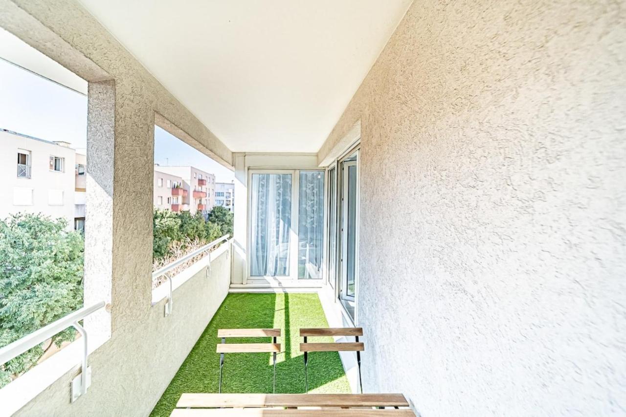 Appartement Cosy Avec Balcony And Garage-Charpennes Villeurbanne Exteriér fotografie