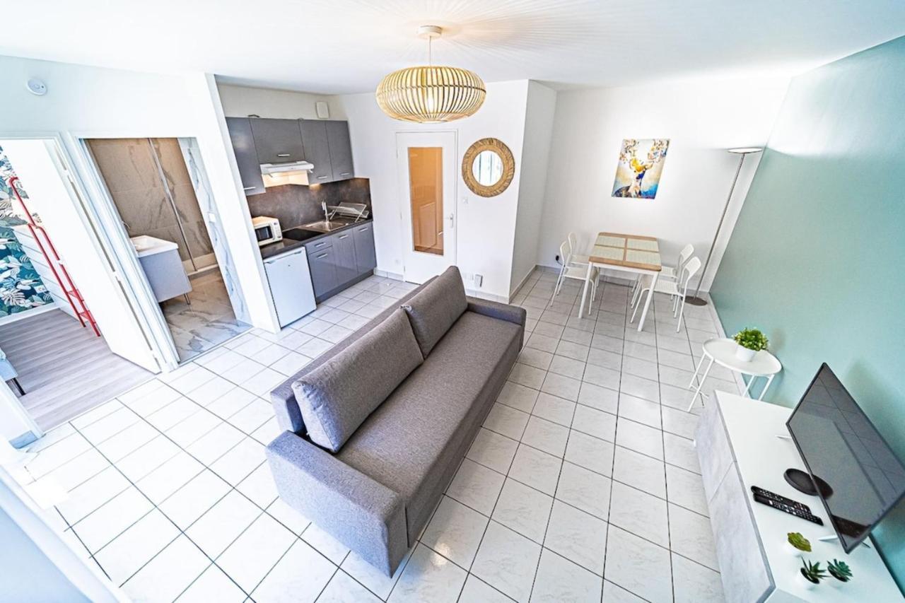 Appartement Cosy Avec Balcony And Garage-Charpennes Villeurbanne Exteriér fotografie