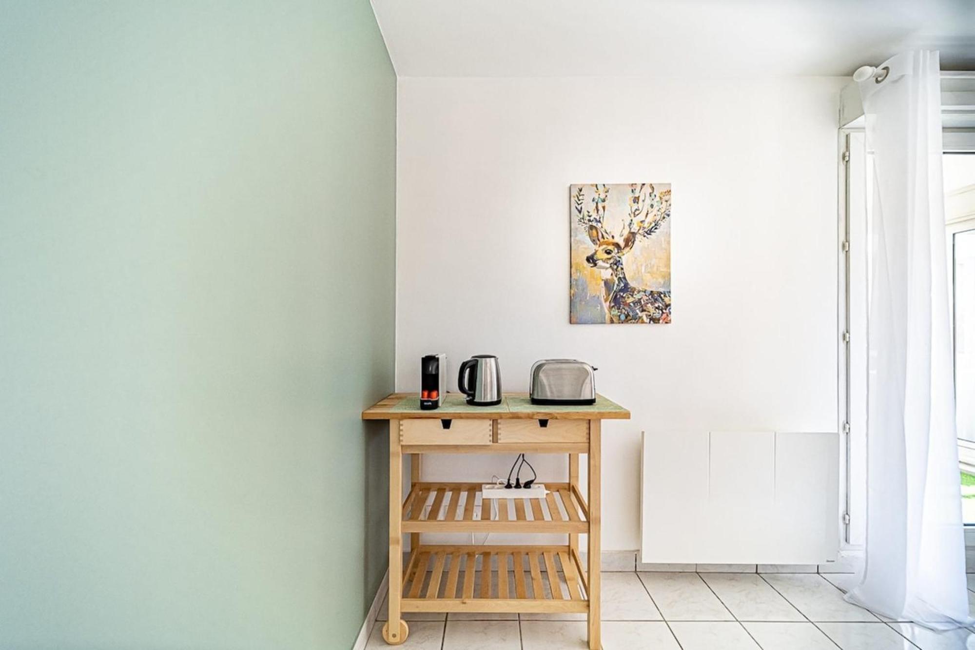 Appartement Cosy Avec Balcony And Garage-Charpennes Villeurbanne Exteriér fotografie